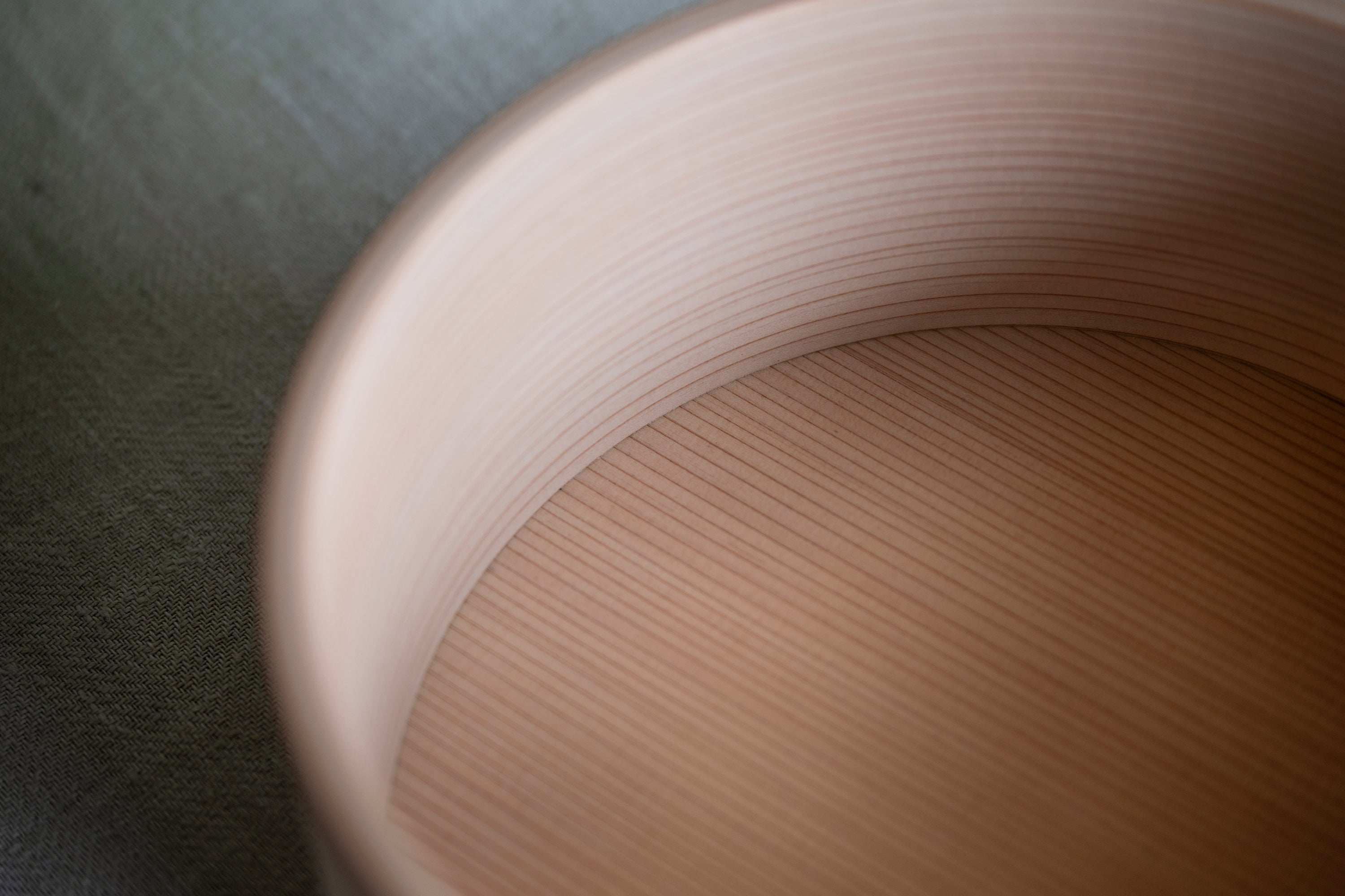 おひつ(六寸木地仕上)