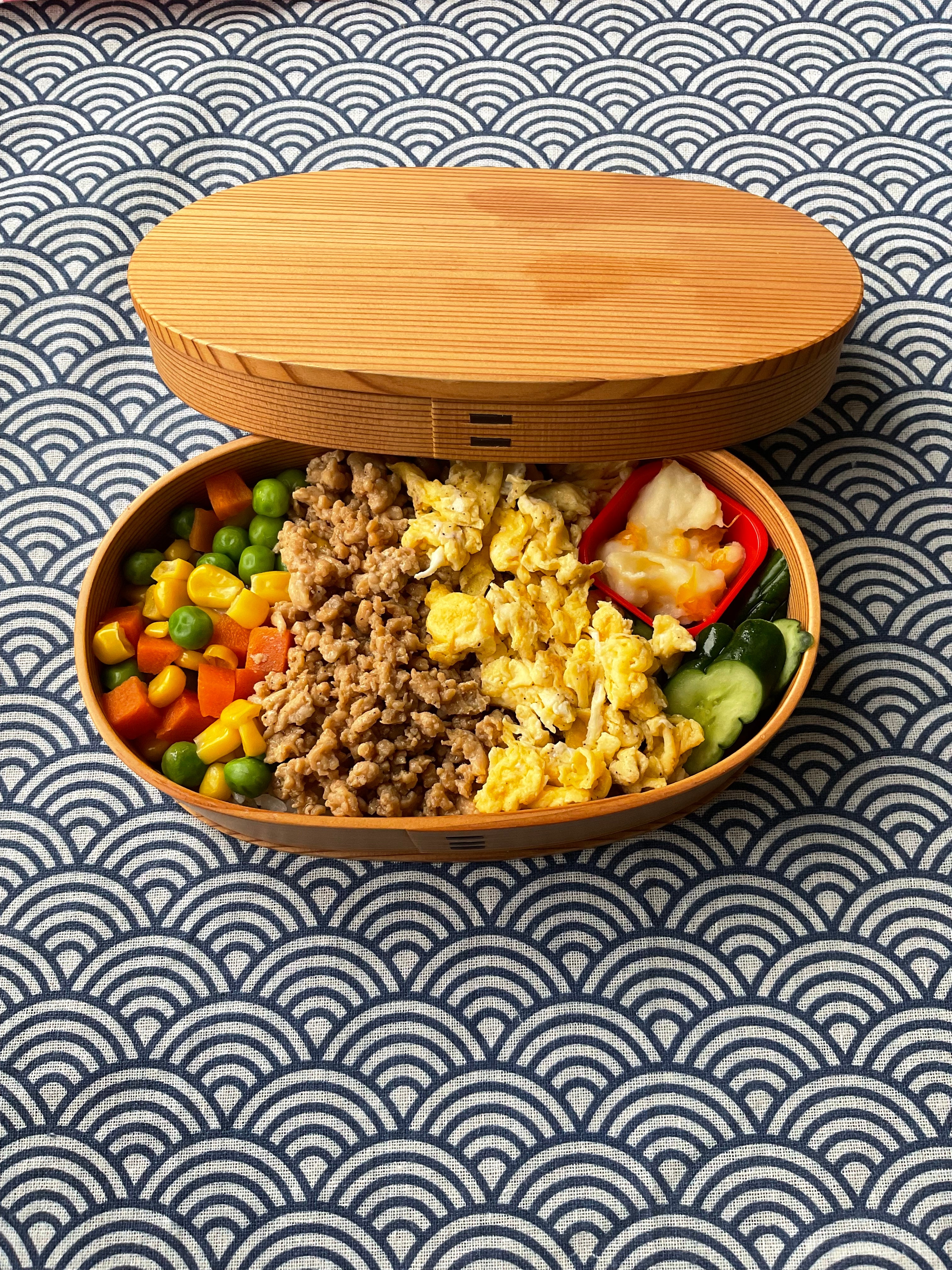 小判弁当(中)